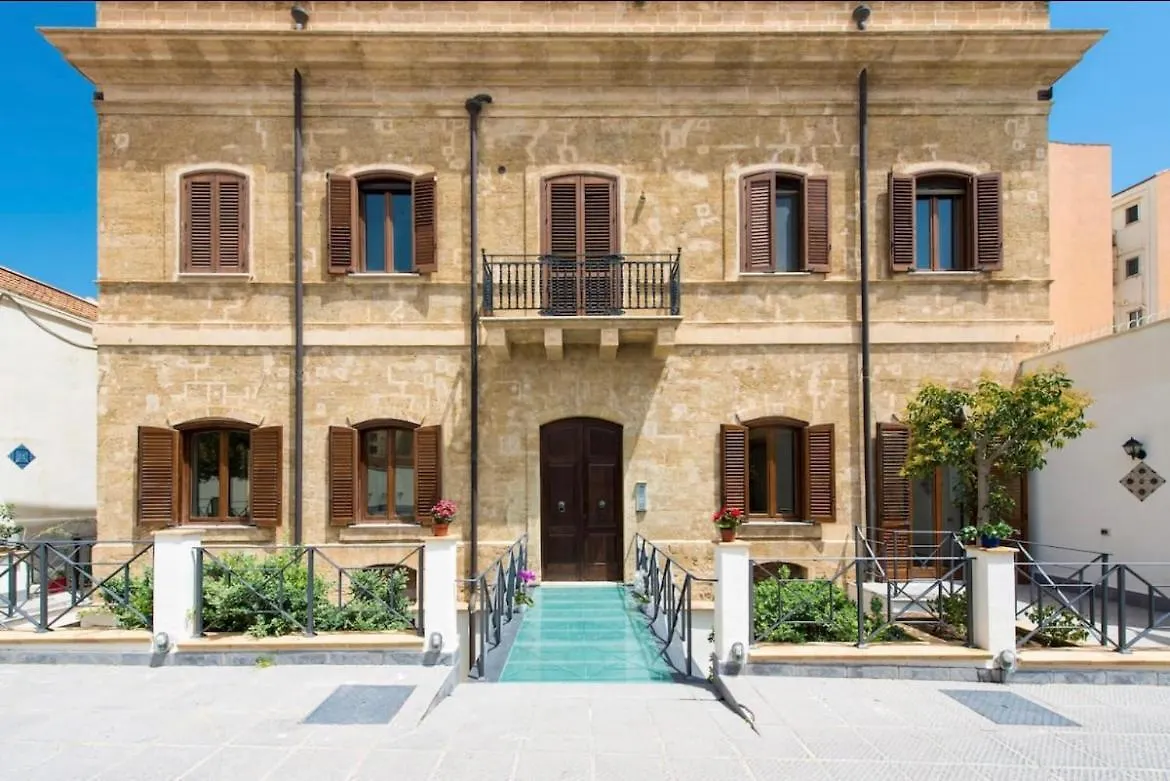 Holiday home Charming Villa Di Gregorio Palermo Italy