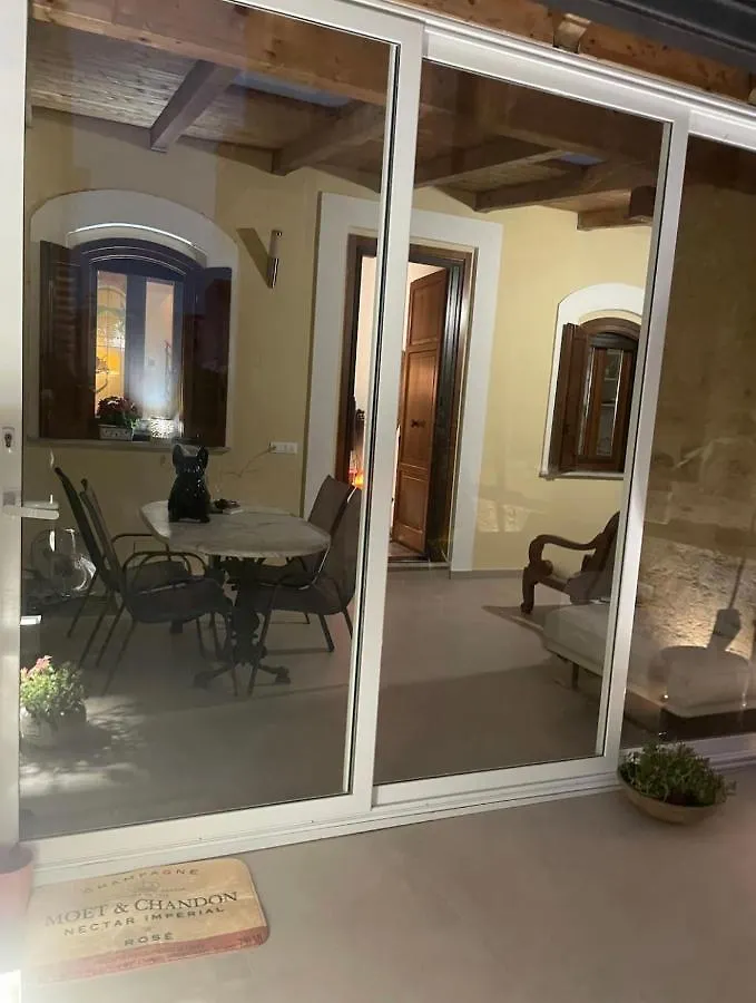 Holiday home Charming Villa Di Gregorio Palermo